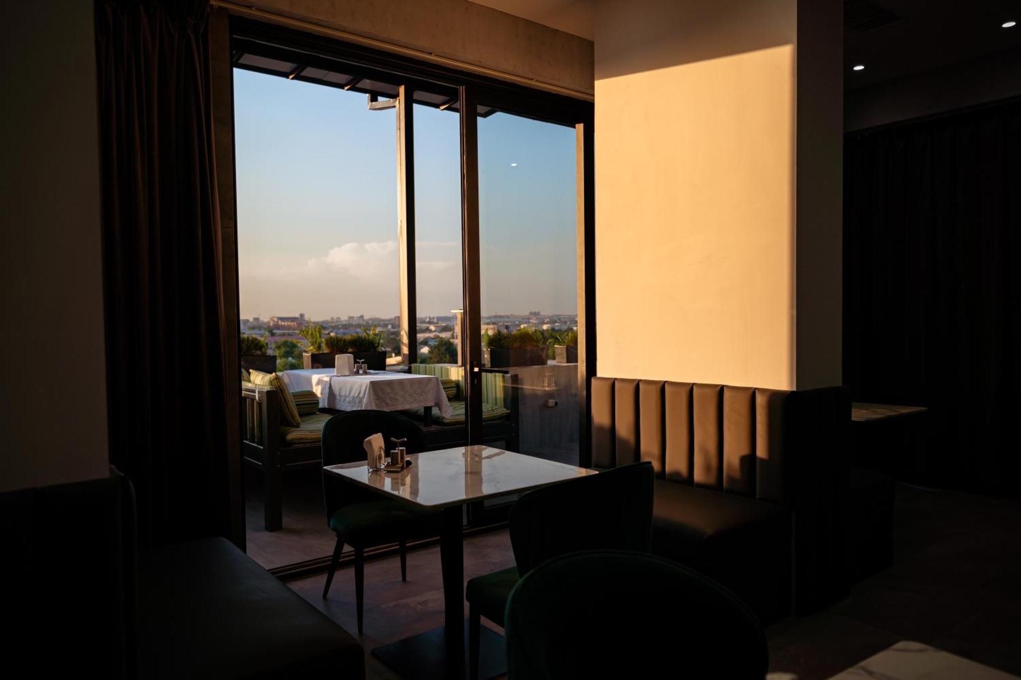 Harmony Hotel Tashkent Luaran gambar