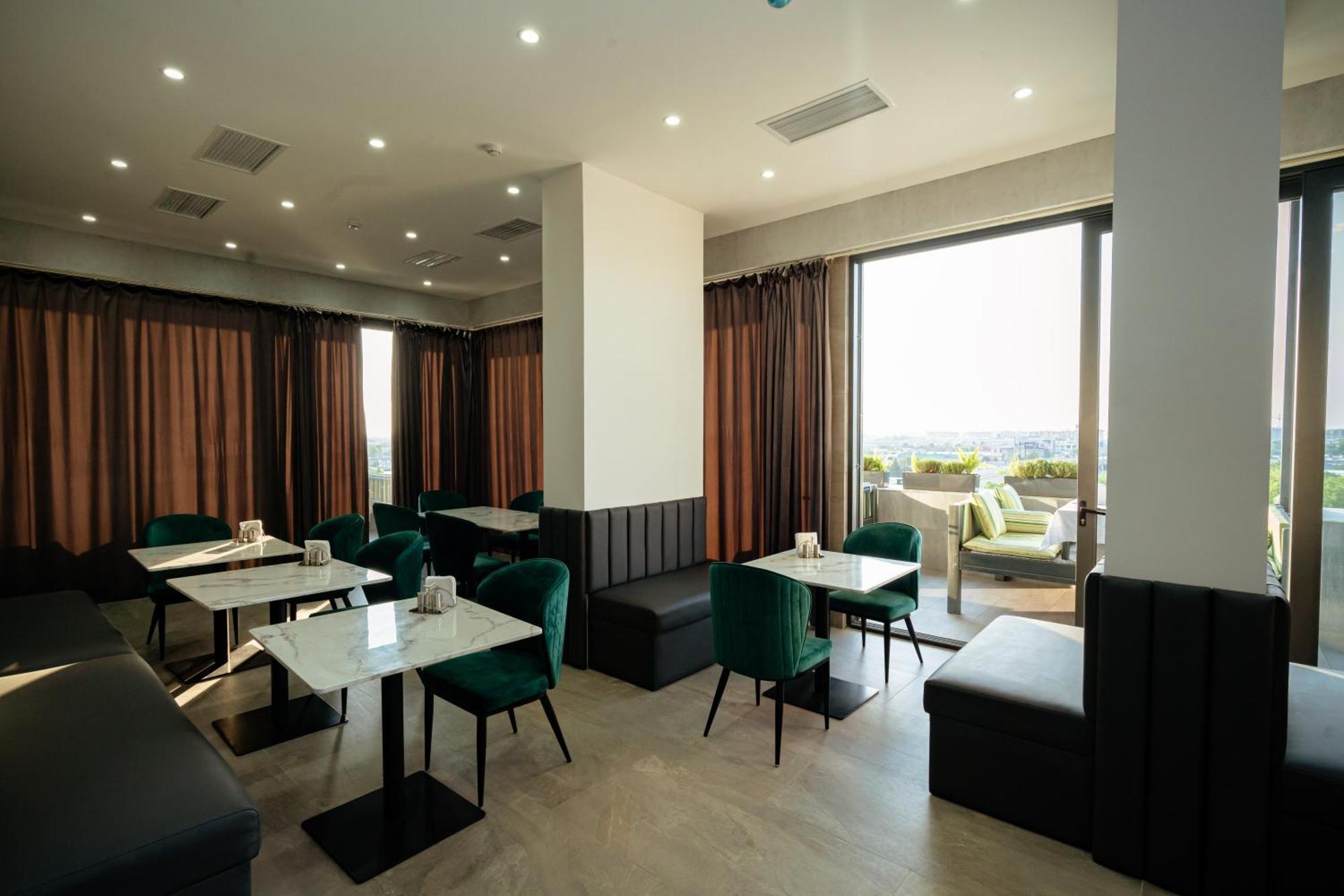 Harmony Hotel Tashkent Luaran gambar